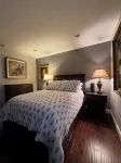 The Conclave Experience - 2 bed, 1.5 Bath - Bungalows