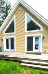 Peaceful Green Lake Get-A-Way - 4-Star