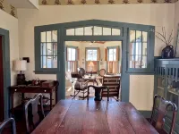 Historical Krezdorn House in the heart of Seguin!