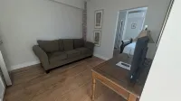 Big House Close to Hits