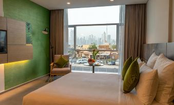 Al Khoory Courtyard Hotel