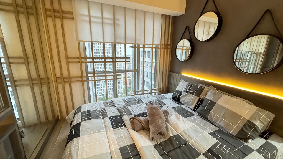 3br Luxury mtown residence