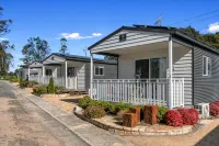 Crows Nest Tourist Park Hotels in 