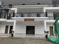Yalami Shanhaiqing Homestay - Parkering