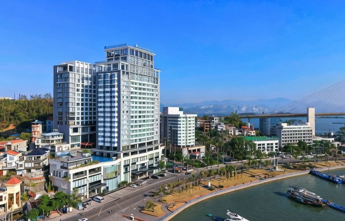 Khách sạn Wyndham Legend Halong