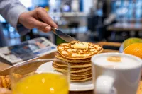Holiday Inn Express & Suites GHENT by IHG - breakfast