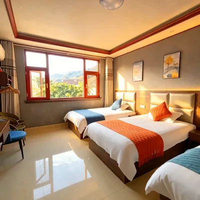Sanqingshan Yunju Inn (East Jinsha Ropeway Branch) Hotels near Sanqing Mountain Jinsha Cableway