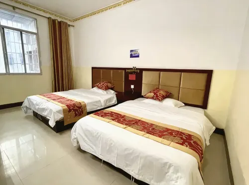 Fengshan Dalisi Business Hotel - Park Yeri