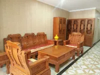 Yongcheng Lily Theme Hotel