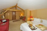 Kyriad Saumur Centre - 3-Star