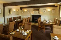 Hylands Burren Hotel