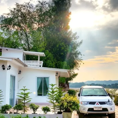 โฮมสเตย์ เอนกาย สบาย เชียงคาน โรงแรมใกล้Sky Bay Chiangkhan สกายเบย์ เชียงคาน