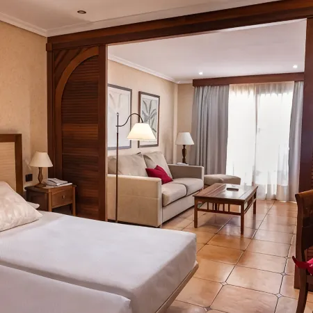 Paradise Park Fun Lifestyle Hotel