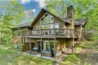 Serene Mountain View Retreat. Pool, Firepit & Hot tub, Fireplace  Dogs Welcome! - 마운틴 뷰