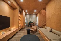 Redbrick Villa By The Feelas