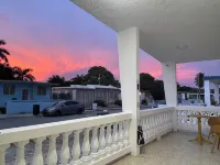 Top Location, Fully Equipped & Solar Energy!