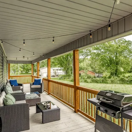 Relaxing Rancher - 30m to Downtown NASH