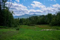 Modern Chalet in Tannersville w/ Huge Deck & Epic Views on 5 Private Acres