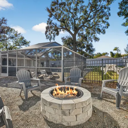 Renovated 4Br/3BA w Heated Pool, Outdoor Kitchen, Firepit 5 Min to Busch Gardens