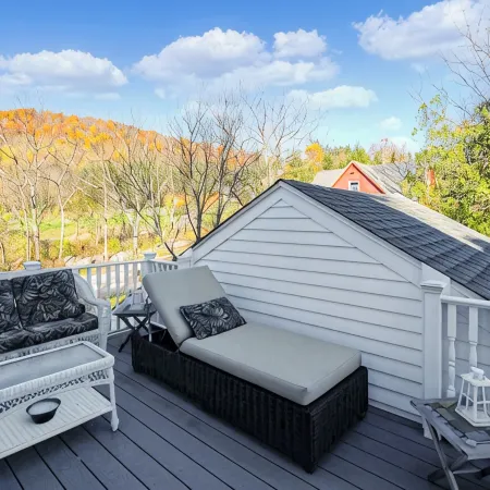 Farmhouse & Private yard in Patterson NY
