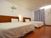 Jhiben Hot Spring Apartment Hôtels à proximité de : Gare de Zhiben