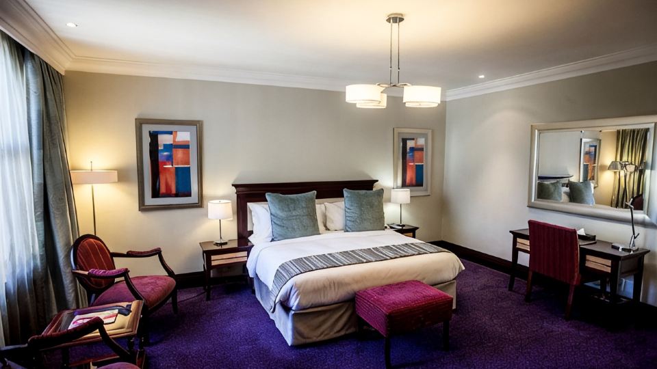 Golden Horse Hotel