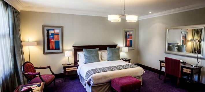 Golden Horse Hotel Hotels in Indlovu DC