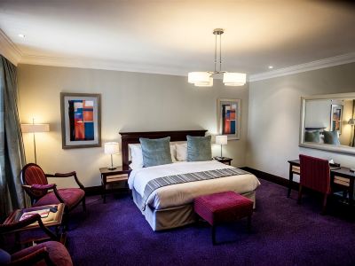 Golden Horse Hotel