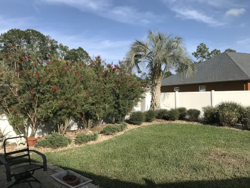 Palm Coast cottage, 3 bedroom 2 bath house w/office,city golf courses and beach.