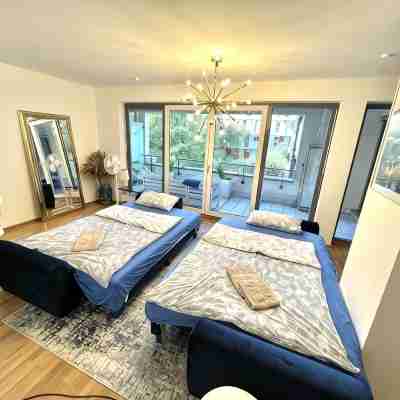 Two-room apartment in the city center with underground parking space Rooms