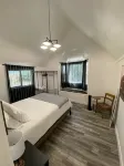 Escape to Luxurious Lynndyl Resort—Nature, Comfort & Serenity Await - Wi-Fi