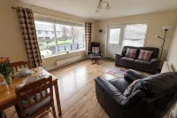 Central Lerwick holiday apartment - Wifi