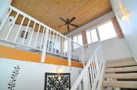 Stunning Oceanfront Views, 2+bedrms, Beautifully Renovated Condo In Poipu, Kauai - 2-Star