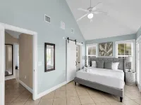 Coral Lagoon Resort and the Boathouse-Marathon FL