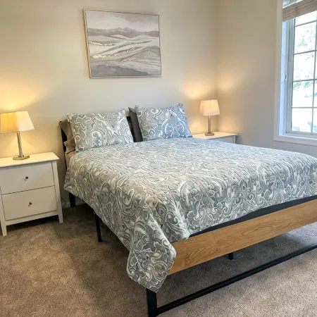 Luxury 4 Bed & 2 Bath Family-sized Home Minutes from Downtown & UNL