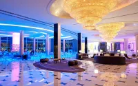 Fontainebleau Tresor Remodeled One-Bedroom Suite - Private Pools