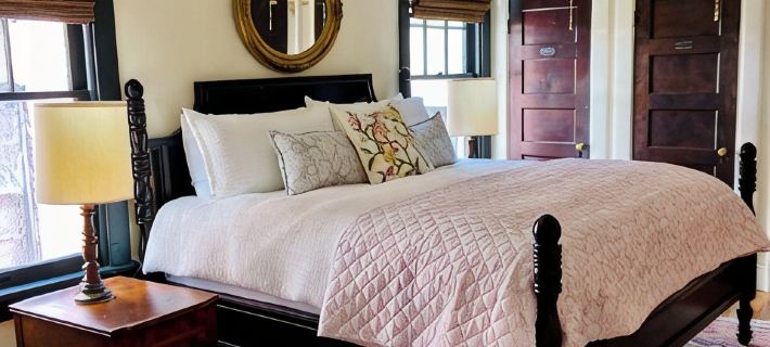 The Wedgewood Inn / Historic Frederick Maryland Hotels in Frederick