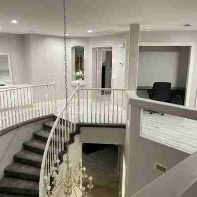 Large modern home, perfect for large groups. Minutes from the strip. Others