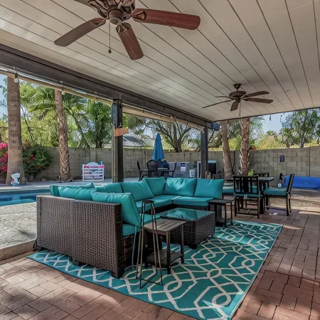 Spacious Home + Pool, Putting & Dream Backyard