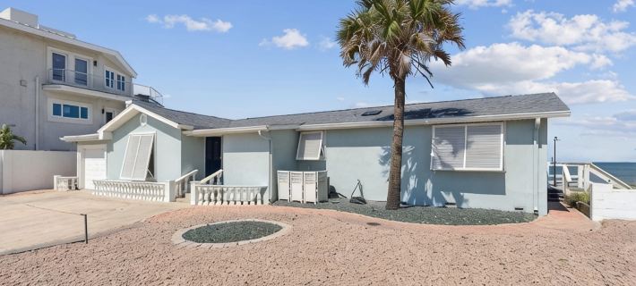 "Seaglass Cottage" - Direct Oceanfront, Vilano beach access near St. Augustine Hotels in Vilano Beach