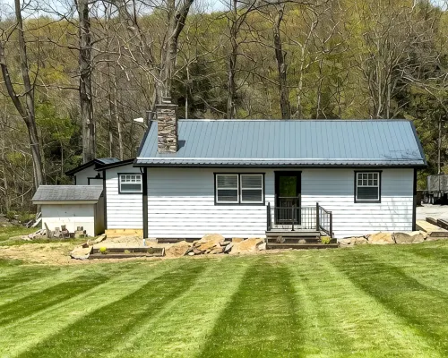 New! Stony Brook Cottage in Portersville, PA Hotels in Lawrence County