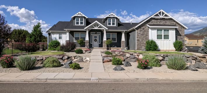 Luxurious 7Bd, 4Bath w/Theatre, BunkRm, Huge Yard Hotels in Iron County