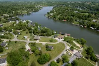 Cozy, family friendly country Side Cabin 15 Min to the Ark Encounter w/fire pit