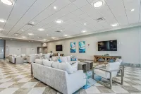 Phoenix Gulf Towers Corner Unit Beachfront Lazy River Waterslide Sleeps 12