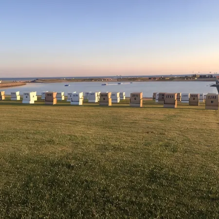 Beachfront 2-room apartment "Ruhekajüte" in Büsum
