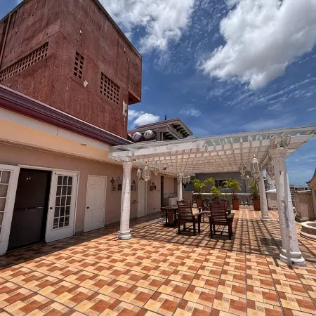 Sophia Suites Residence Hotel