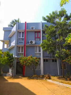 Hotel Sunday - Townhouse Club Airport Trivandrum