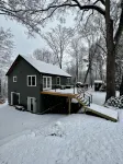 Spacious 2 Bedroom Apartment on Rural, Wooded Property.  King Bed - 4-Star