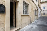 Apartment in the historic center of Lecce with vaults and Lecce stone. - Apartemen