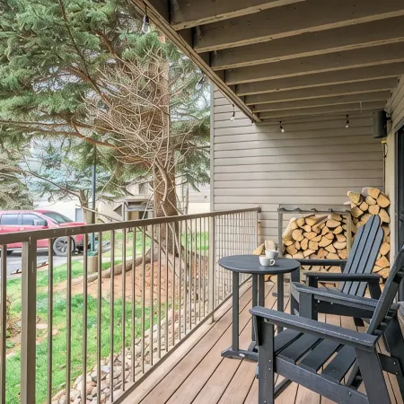 2Bd/2BA w/ Hot Tub + Sauna + Free Vail Beaver Creek Shuttle